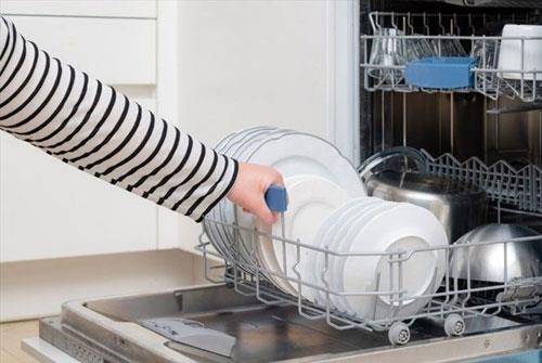 راه های افزایش طول عمر ماشین ظرفشویی جی پلاس